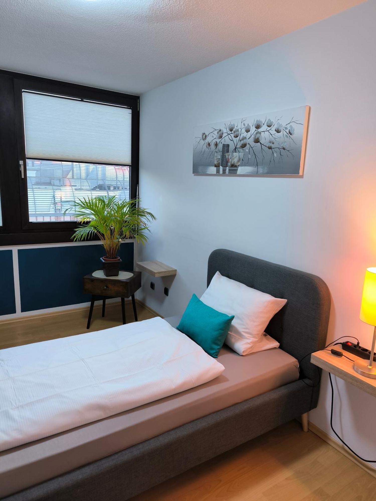 Apartment: Two-bedroom Comfort With Dual Balconies Apartment Leverkusen